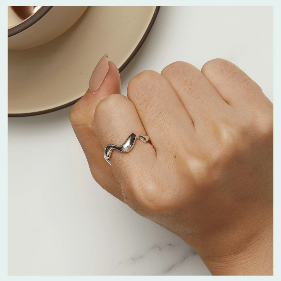 Anel Feminino Prata Ondara